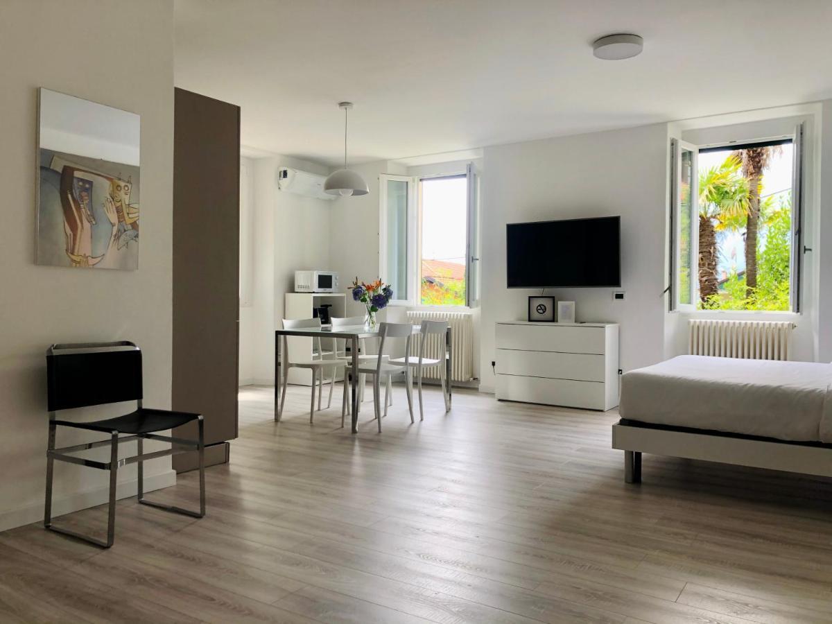 Le Campane Studio Apartment 벨라지오 외부 사진